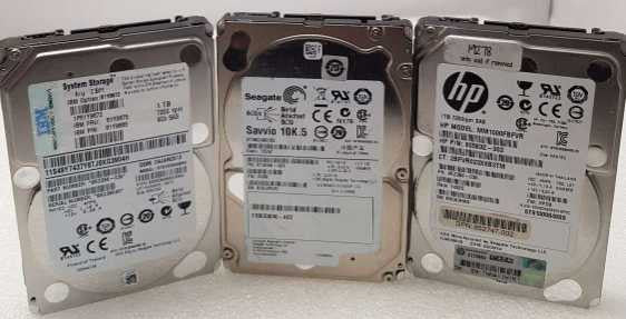 A box of Mixed sizes 900GB-1.2TB SAS 2.5\\'\\'  HDDs mixed brands - 79 PCS
