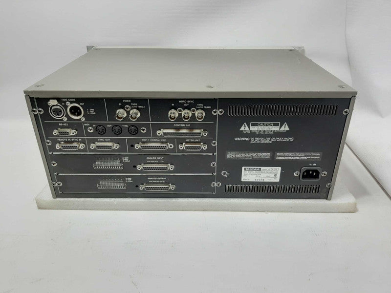 Tascam DA-98 Digital Audio Multitrack Recorder Reproducer 8 channel READ