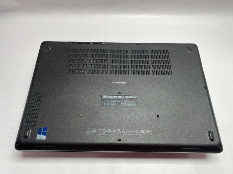DELL Latitude 5580 with i7-7820HQ CPU 8GB RAM & 256GB Storage  -