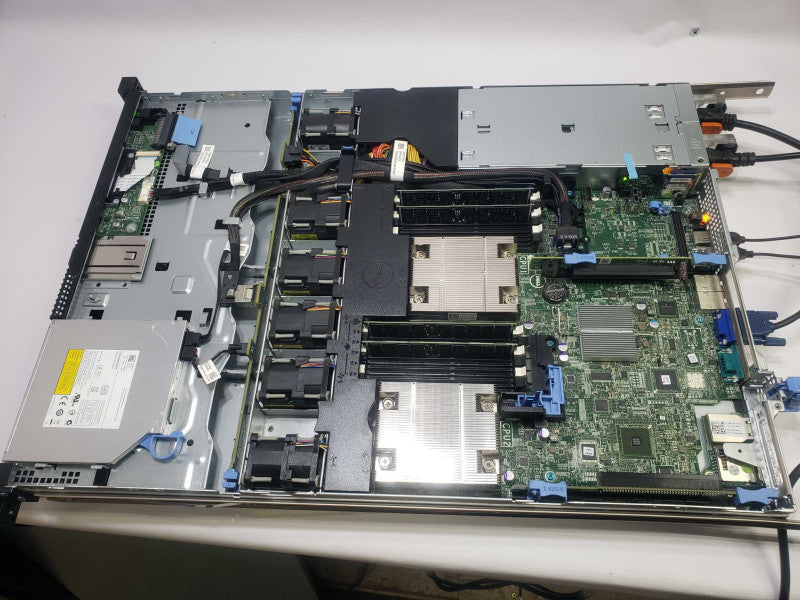 DELL POWEREDGE SERVER R420 2x Xeon E5-2407 V2 @ 2.40 GHz 32 GB ECC RAM  )