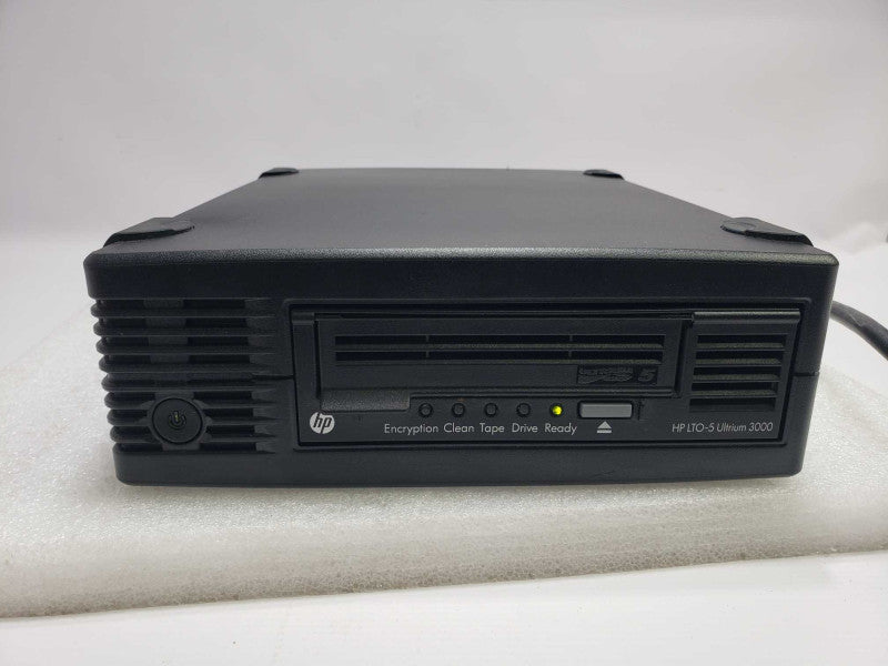 HP StorageWorks Ultrium 3000 LTO5 SAS External Tape Drive EH958A )