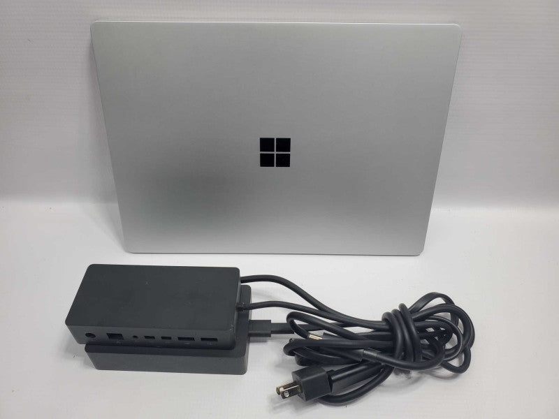 Microsoft Surface Laptop 2 (1769) i5-7200U 8GB RAM 128GB Storage |