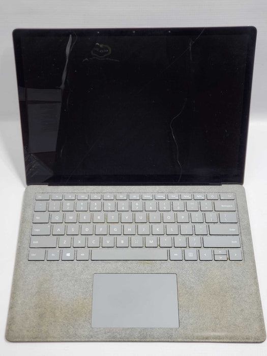 Microsoft Surface Laptop 2 (1769) i5-7200U 4GB RAM 128GB Storage (READ) |