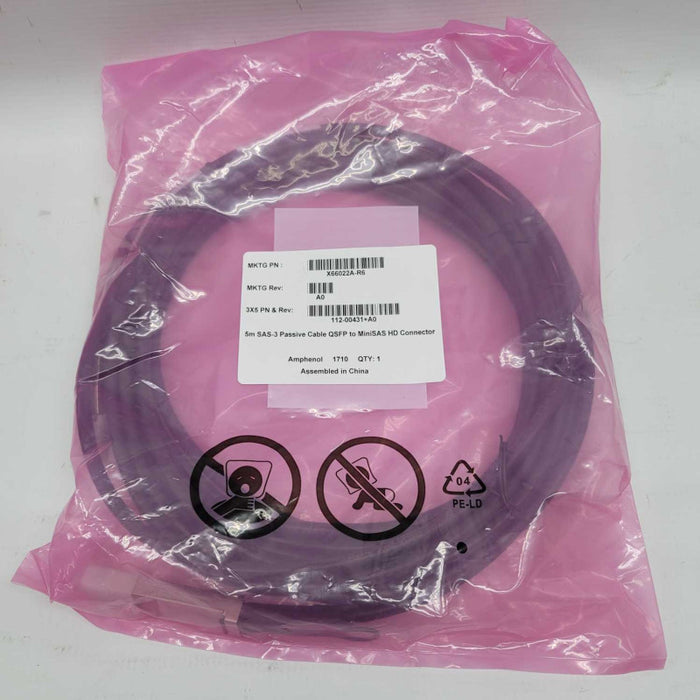 Amphenol 112-00431 X66022A-R6 5.0M MiniSAS HD - QSFP Cable =