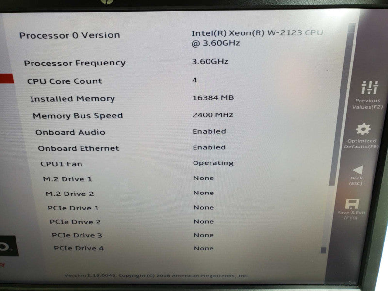 Lenovo Thinkstation P520C Xeon W-2123 @ 3.6ghz 16gb ECC DDR4 NVidia p2000 +