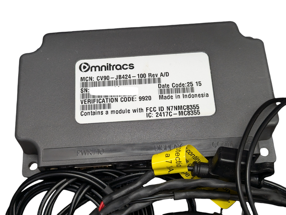 Omnitracs CV90-JB425-103 CV90-JB424-100 with assorted cables and adaptors  -