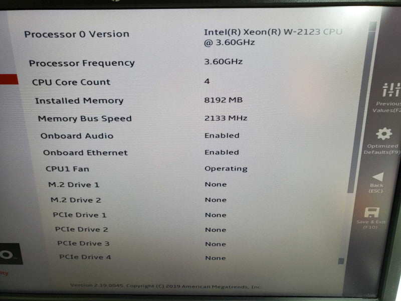 Lenovo Thinkstation P520C Xeon W-2123 @ 3.6ghz 8gb ECC DDR4 READ +