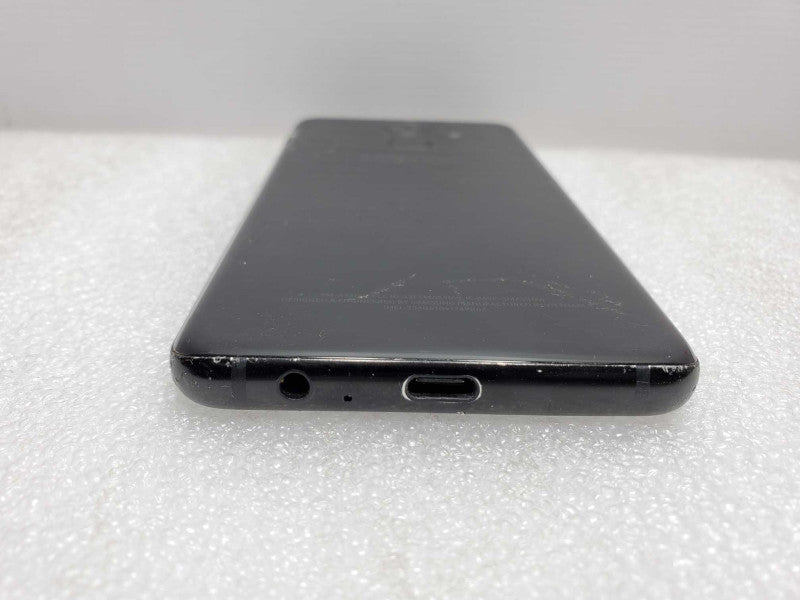 Samsung Galaxy A8 (2018) - 32GB [Unlocked - SM-A530W] (