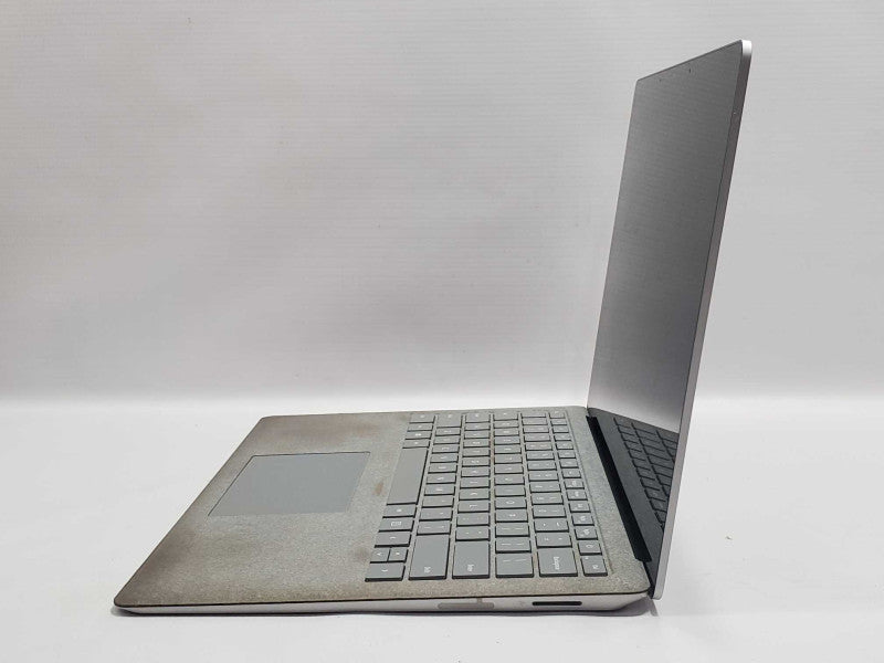 Microsoft Surface Laptop 2 (1769) i5-7200U 8GB RAM 256GB Storage |