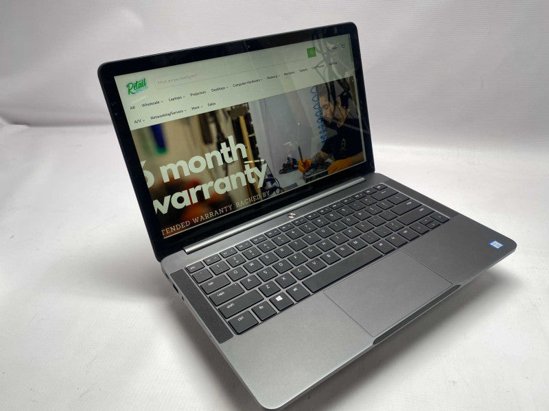 Razer blade Stealth RZ09-0239 with i7-8550U CPU 16GB RAM & 512GB NVME  -