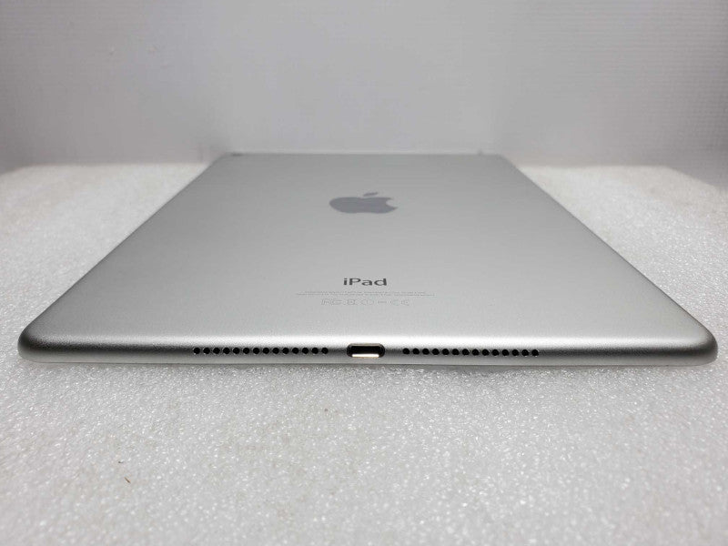 Apple iPad Air 2 - 9.7\\" - 64GB - White [A1566] (