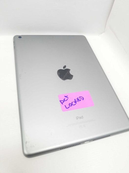 Apple iPad 6 (6th Gen) 9.7\\" 32GB WiFi, AS-IS READ*, QTY ~
