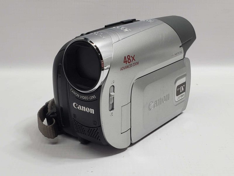 Canon ZR950 MiniDV Camcorder |