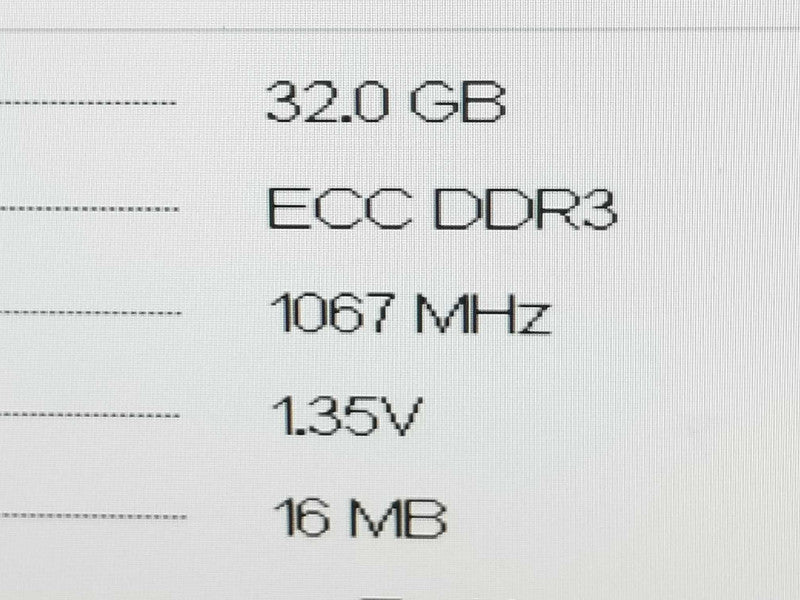Dell PE R720, 1x Xeon E5-2609 2.4GHz QC/32GB ECC, H710p Mini, 8x2.5\\" READ* ~
