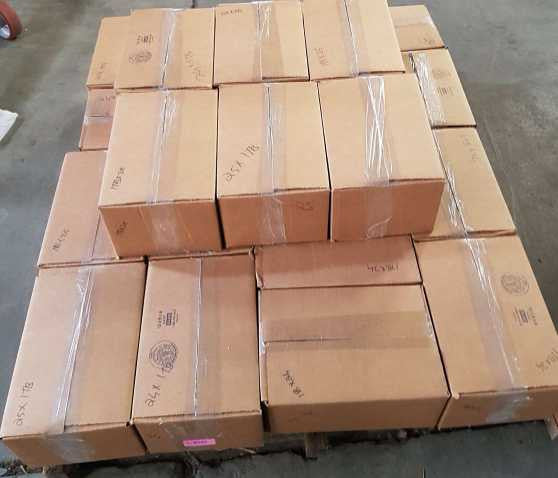 22 Boxes of 1TB 3.5\\'\\' SATA HDDs mixed brands - 500 PCS