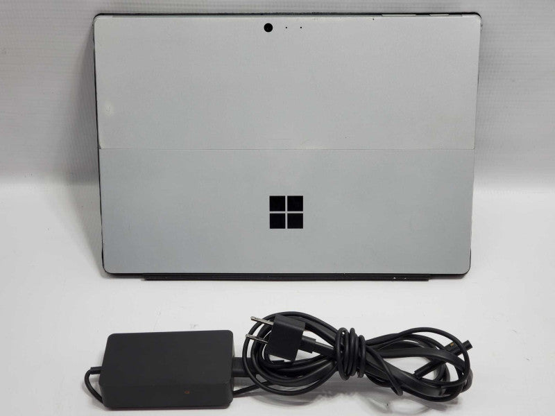 Microsoft Surface Pro 4 (1724) i5-6300U 8GB RAM 256GB Storage |