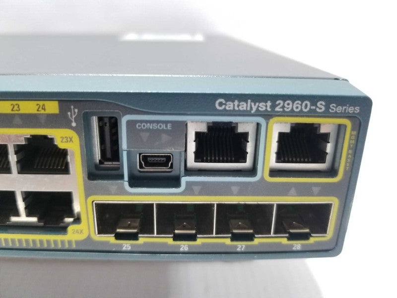 Cisco WS-C2960S-24TS-L 24 Port Managed Gigabit Switch, FCTY  RESET. ~