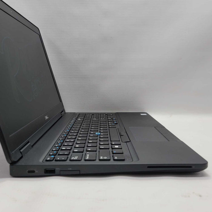 Dell Latitude 5590 15.6\\" FHD i5-7300U, 8GB RAM, 256GB SSD =