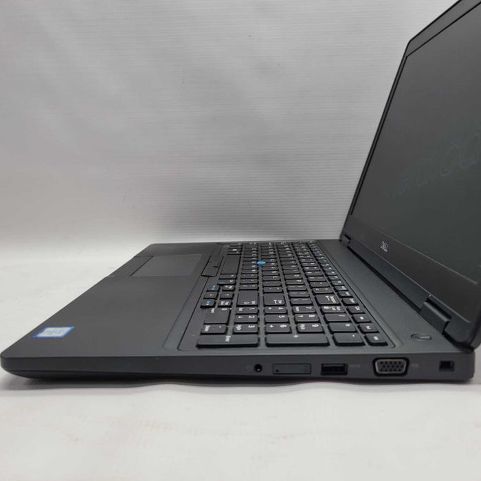 Dell Latitude 5590 15.6\\" FHD i5-7300U, 8GB RAM, 256GB SSD =