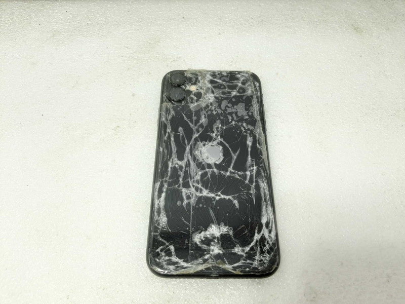 Apple iPhone 11 128GB Unlock READ $