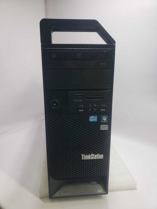 Lenovo S30 Workstation Xeon E5-1603 @ 2.80GHz 32 GB Quadro FX 1800 )