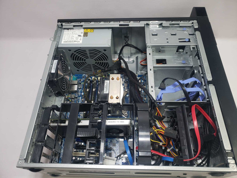Lenovo S30 Workstation Xeon E5-1603 @ 2.80GHz 32 GB Quadro FX 1800 )