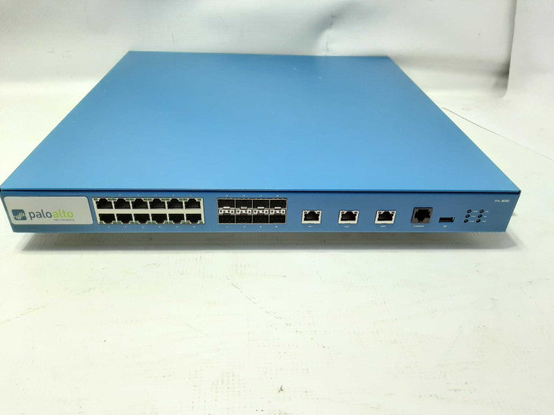 Palo Alto Networks PA-3050 12 Port Gigabit Network Security/Firewall Appliance $