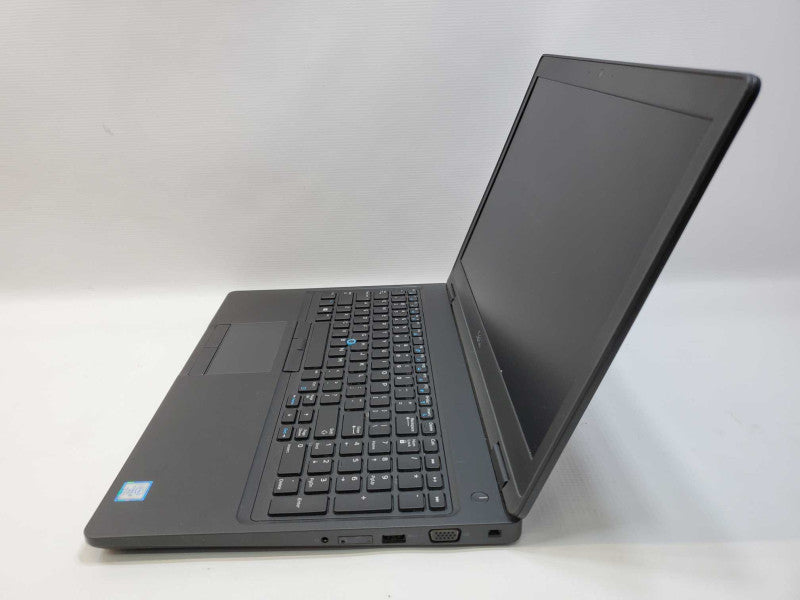 Dell Latitude 5580 15.6\\" Core i5-7300U @ 2.6 GHz 8GB Ram 250GB SSD [READ] (