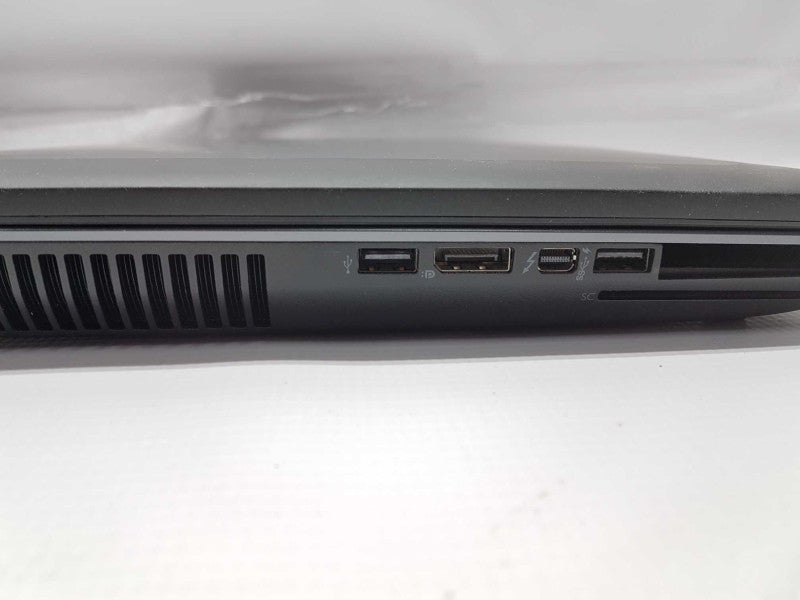 HP Zbook 17 i7-4710MQ @ 2.50ghz / 16gb ram / quadro K1100M / 525GB SSD #