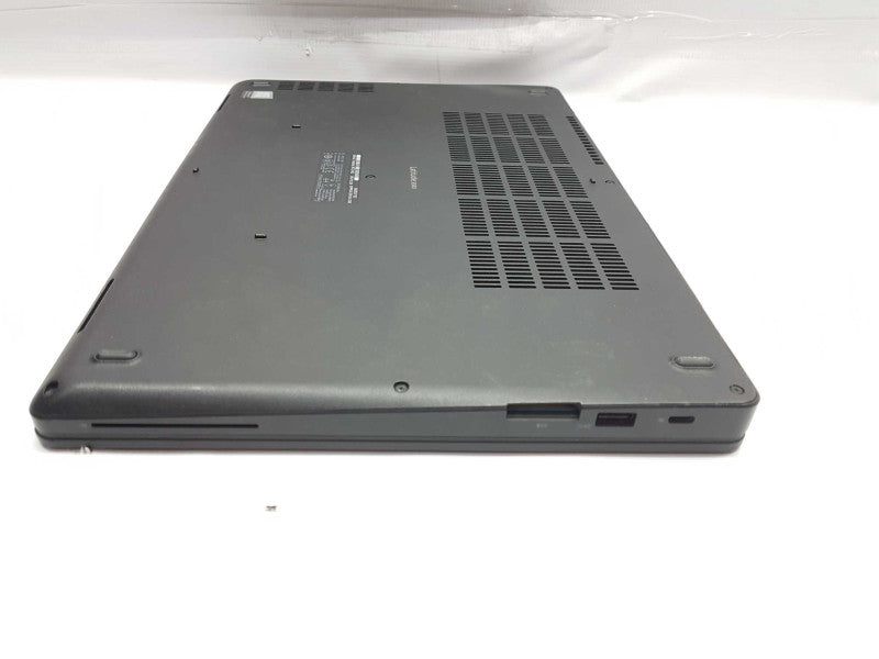 Dell lattitude 5580 i5-7300U @ 2.60ghz / 8gb ram / 256gb ssd / 15.6\\"  #