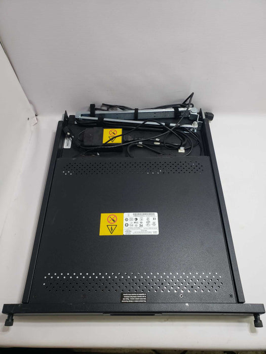 IBM 7316TF3 17\\" LCD Rack Mountable Console Monitor Mouse Keyboard )