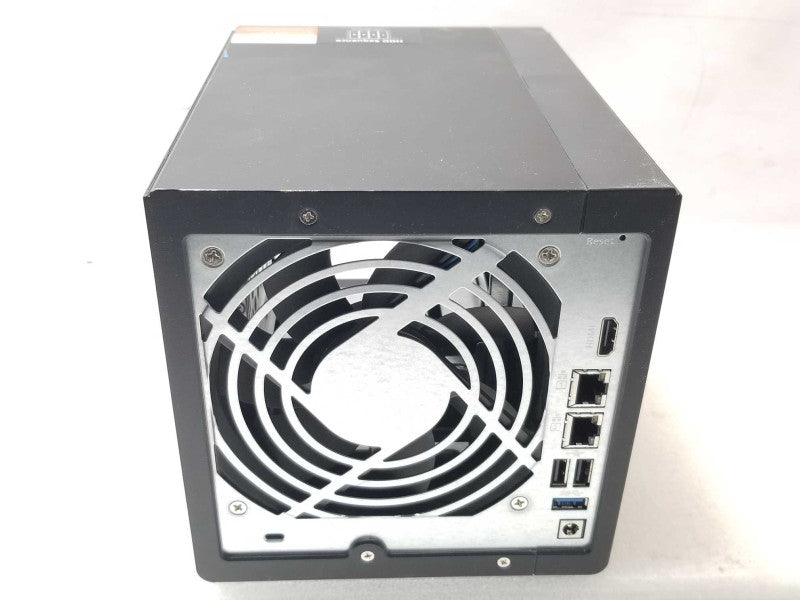 QNAP TS-451+ 4-Bay NAS server, No HDD, No HDD Caddies, Powers on, Read _