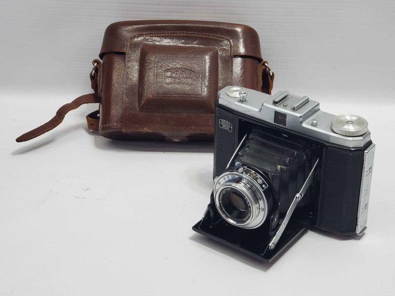 Zeiss Ikon Nettar Folding Camera (AS-IS) |