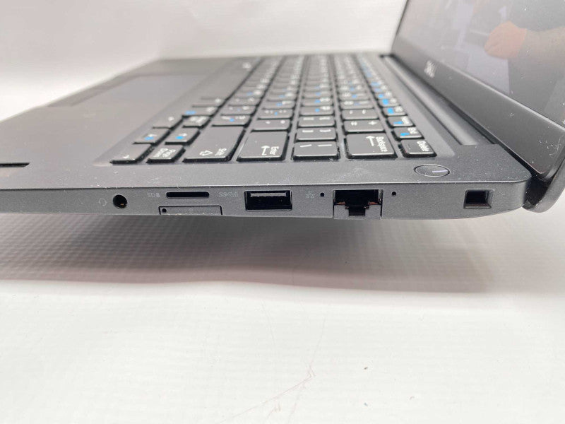 13\\" DELL Latitude 7390 with i7-8650U CPU 8GB RAM & 256GB SSD Storage  -