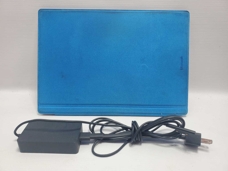 Microsoft Surface Pro 4 (1724)  i5-6300U 4GB RAM 128GB Storage |