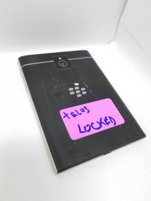 BlackBerry Passport Passport - 32GB - Black, TELUS Locked. READ* ~