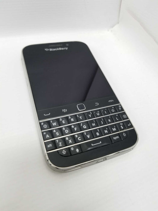 BlackBerry Classic Q20 SQC100-4 - 16GB - Black (Unlocked) ~