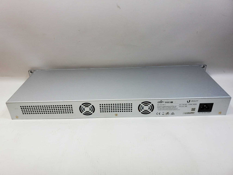 Ubiquiti UniFi Enterprise Gigabit Ethernet SFP Security Gateway Pro USG-PRO-4 (