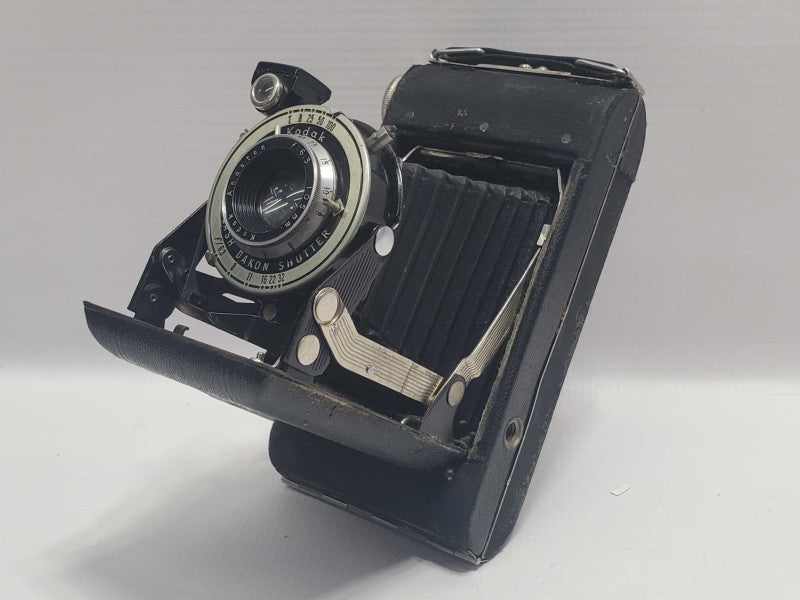 Kodak VINTAGE Vigilant Six 20 Camera |