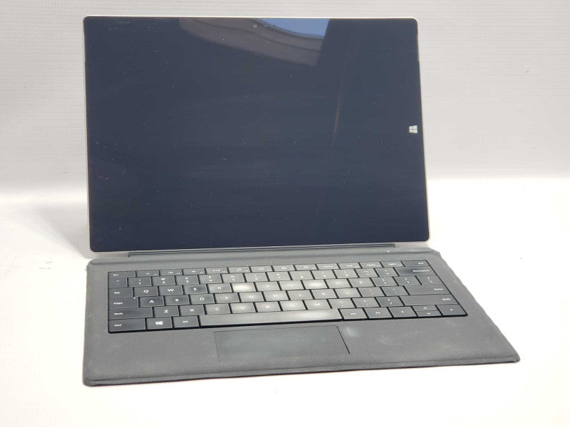 Microsoft Surface Pro 3 (1631) i7-4650U 8GB RAM 256GB Storage |