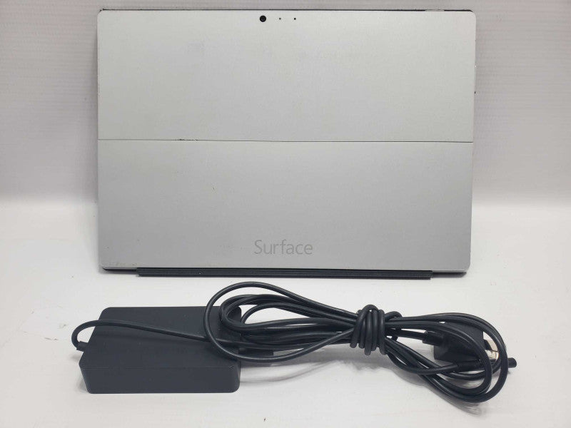 Microsoft Surface Pro 3 (1631) i7-4650U 8GB RAM 256GB Storage |