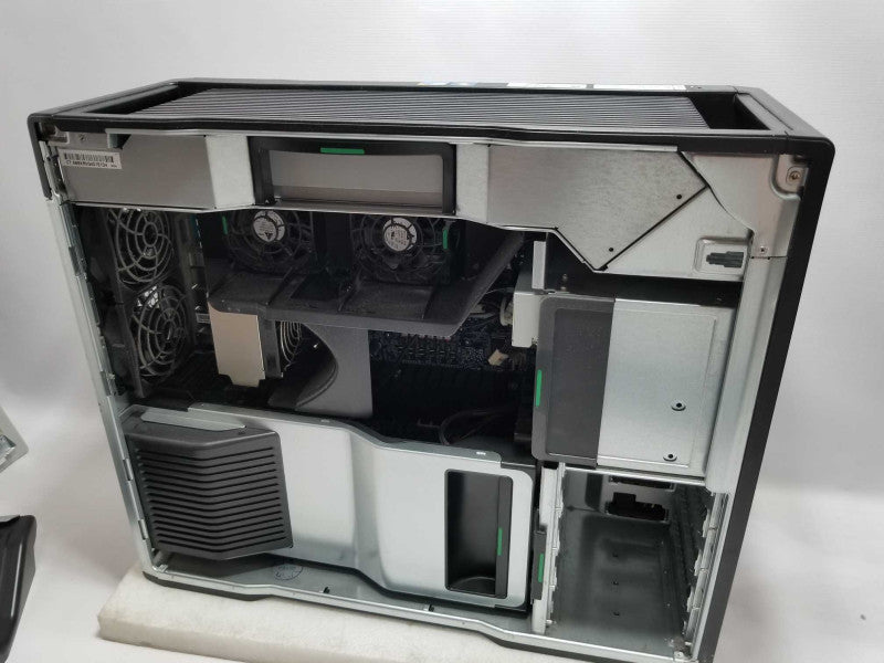 HP Z800 workstation Intel Xeon E5606 2.13Ghz, 4GB, 2 NVIDIA QUADRO NVS 295 ~
