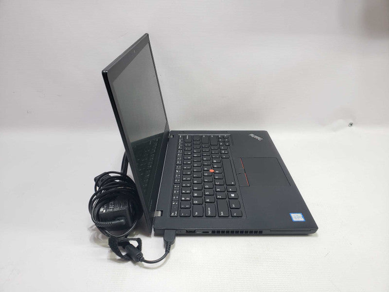 Lenovo ThinkPad T470 Laptop Intel i5-7300u 8 GB RAM 256 SSD )
