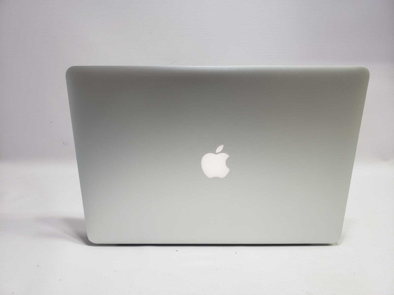 Apple Macbook Pro 15\\" Retina i7 4750HQ @ 2.00 GHz  8GB RAM 250GB HDD )