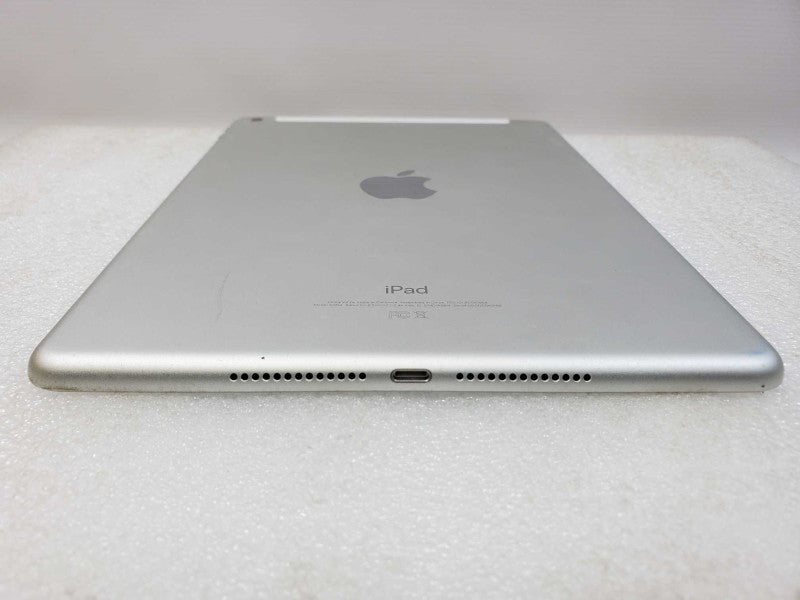 Apple iPad 6th Gen A1954 - 32GB - White [Read] (