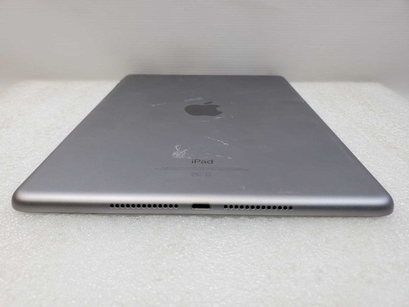 Apple iPad 6th Gen A1893 - 32GB - Black [Read] (