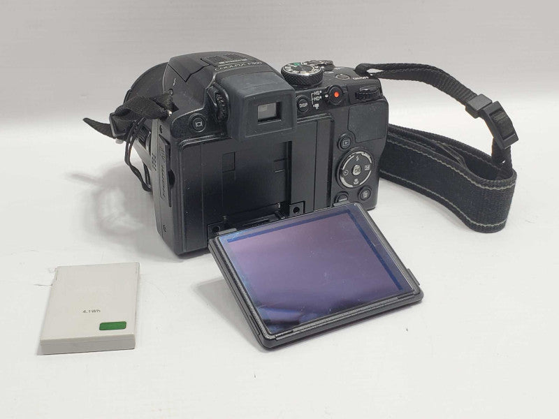 Nikon Coolpix P500 12.1MP Fixed-Lens Digital Camera |