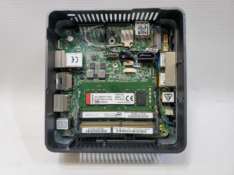 NUC PC [BOXNUCi7BNH] Core i7-7567U @ 3.5GHz 8GB DDR4 No HDD (