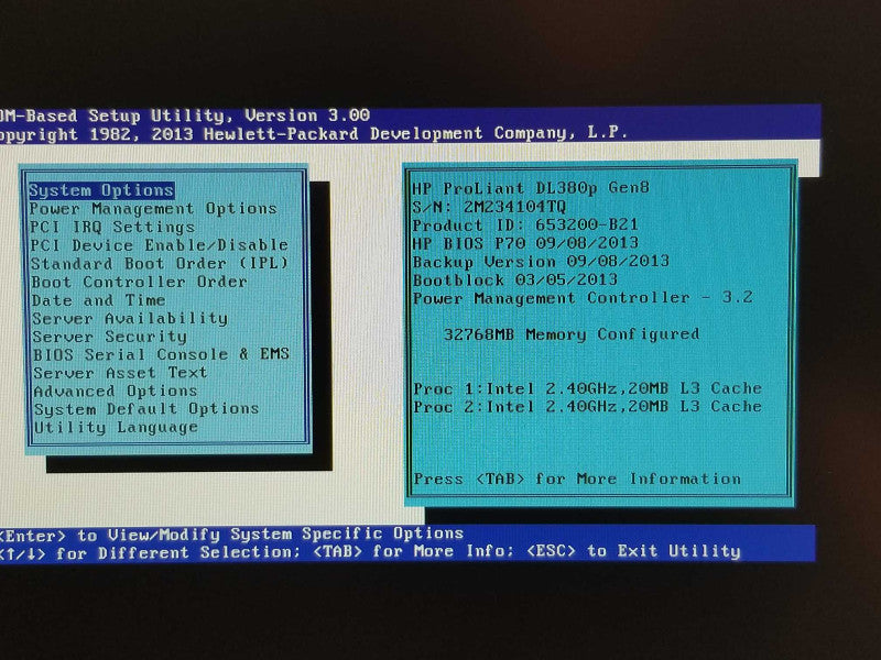 HP Proliant DL380p Gen8, 2x Xeon E5-2665 2.4GHz 8C, 32GB, P420i, 2.5\\" 2x PSU _