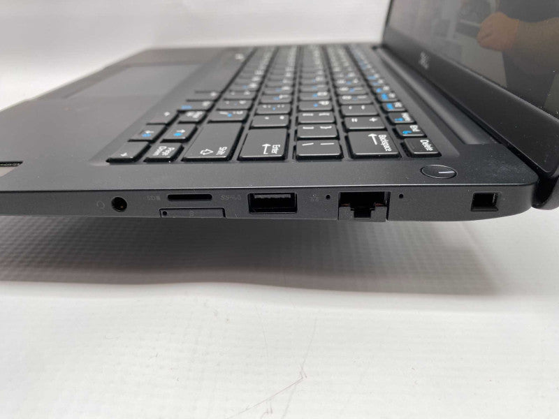 DELL Latitude 7390 with i7-8650U CPU 8GB RAM & 256GB SSD Storage  -